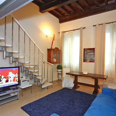 Ghibellina Fast Check In On Line *